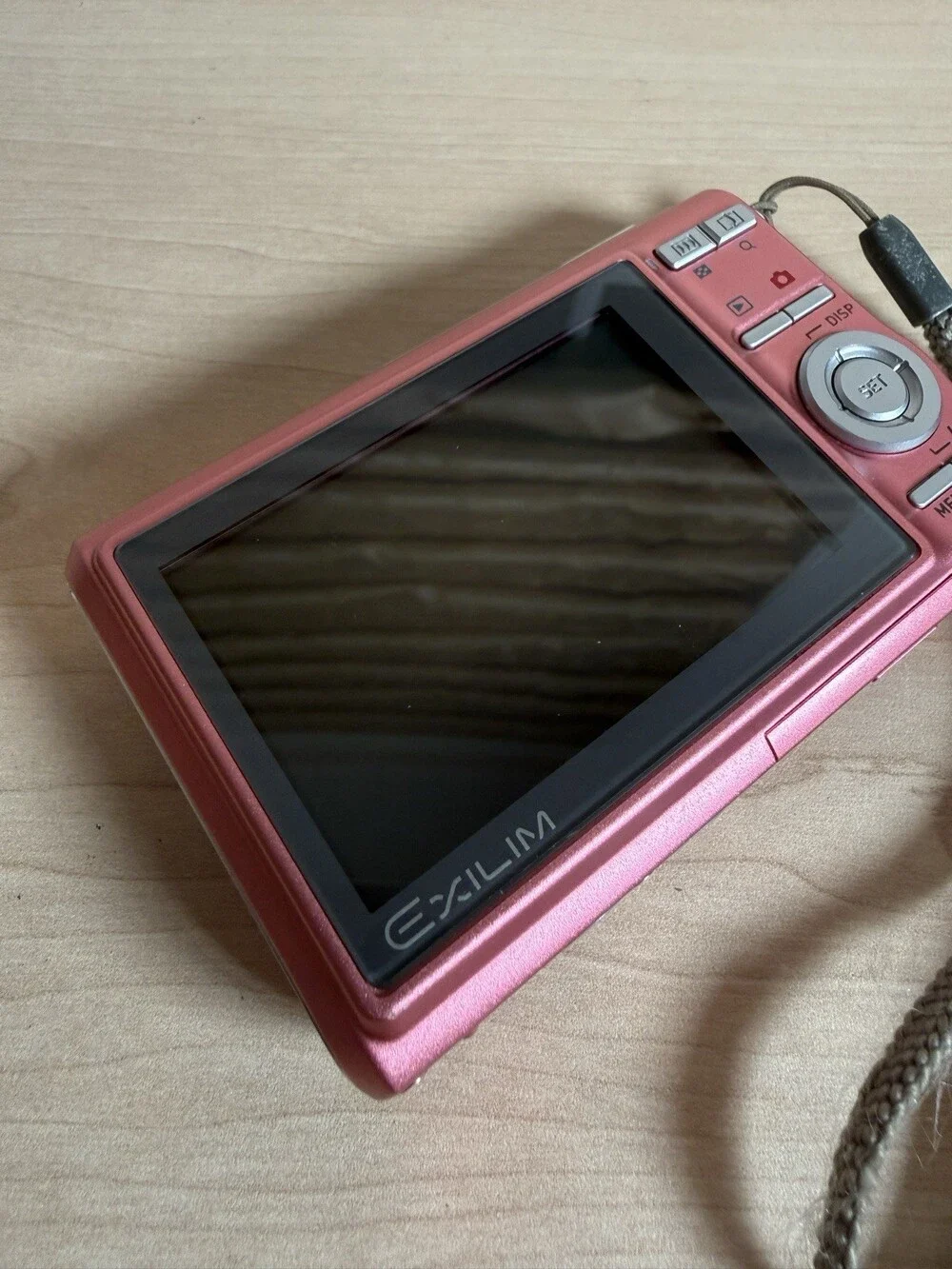 Casio EXILIM ZOOM EX-Z75 7.2 MP Digital Compact Camera - PINK